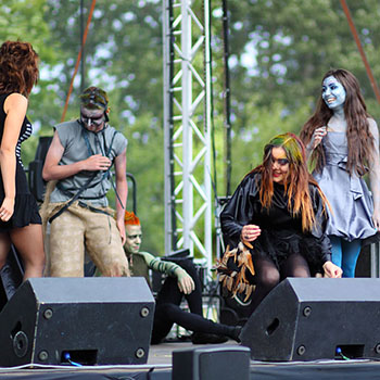 Teatr Bez Nazwy - Lato z Węgorzem 2012r.