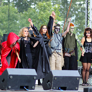 Teatr Bez Nazwy - Lato z Węgorzem 2012r.