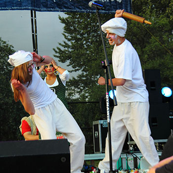 Teatr Bez Nazwy - Lato z Węgorzem 2012r.