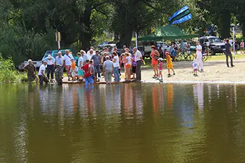 Zarybianie jeziora Węgorzyno