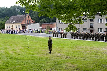 Uroczystość  pod Pomnikiem Poległych w Służbie RP