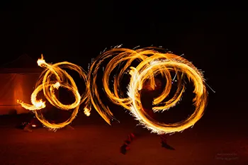 Pokaz tańca z ogniem