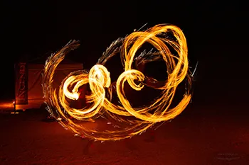 Pokaz tańca z ogniem