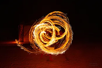 Pokaz tańca z ogniem