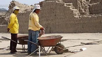 Peru - Lima - Huaca Pucllana
